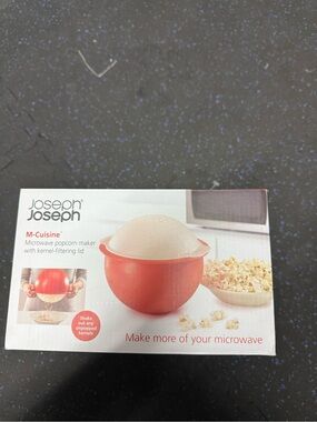 Joseph Joseph Red Microwave Popcorn Maker - M-Cuisine